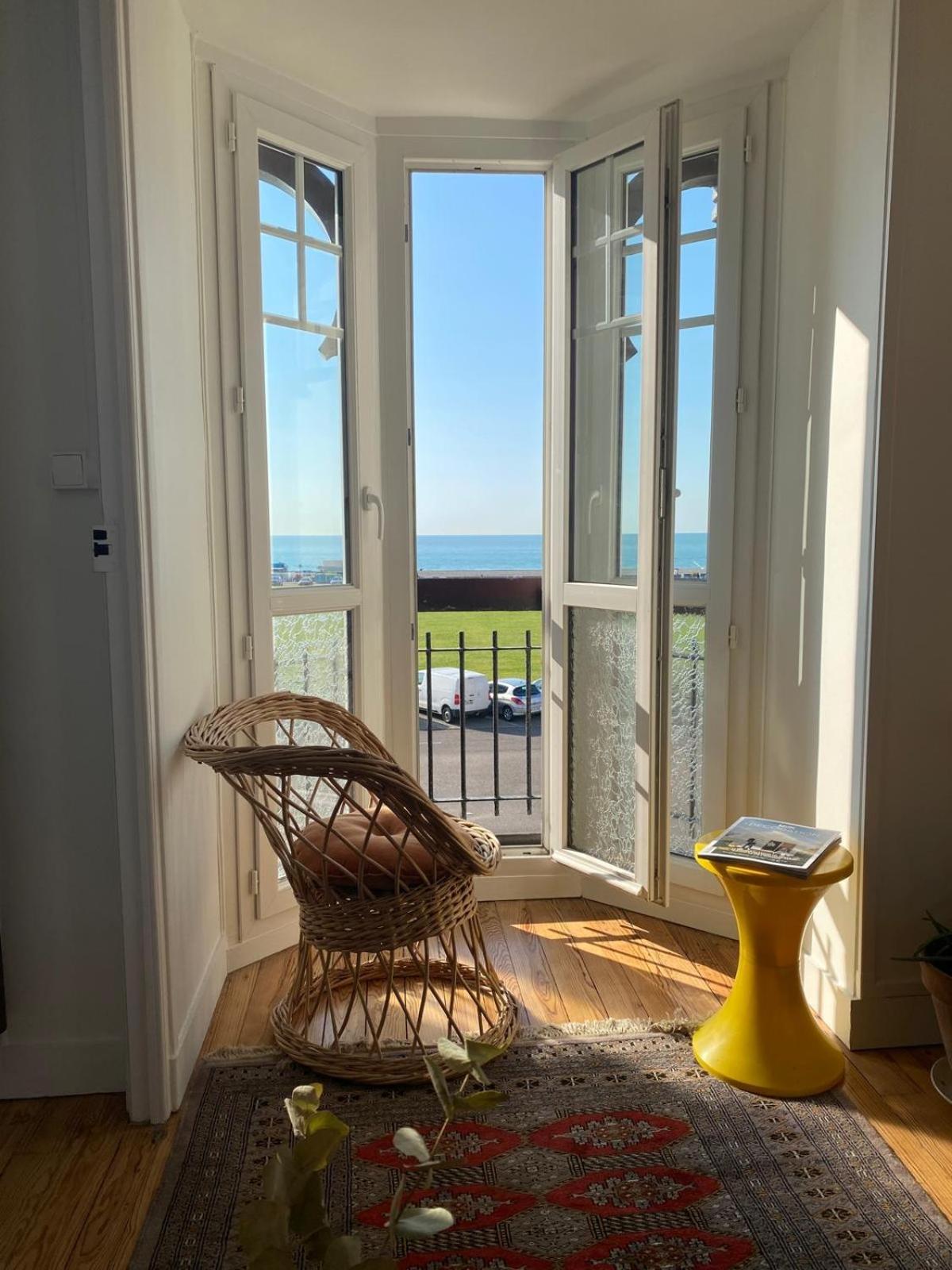 L'Ecume Des Jours Vue Mer Dieppe Luaran gambar